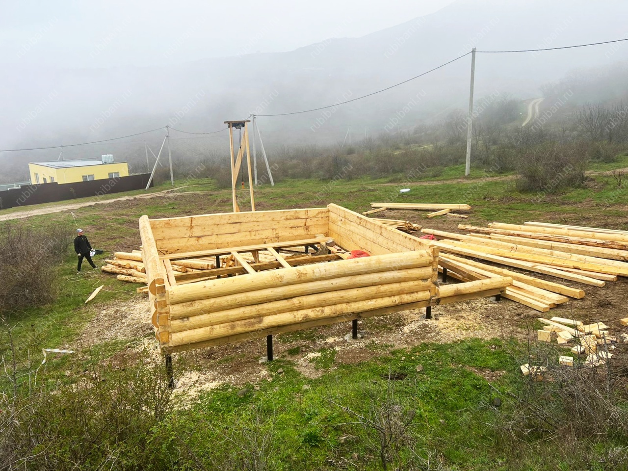 Сборка сруба 6х6 с мансардой. Крым, Алушта. — фото 11 Сборка сруба 6х6 с мансардой. Крым, Алушта. — фото 11