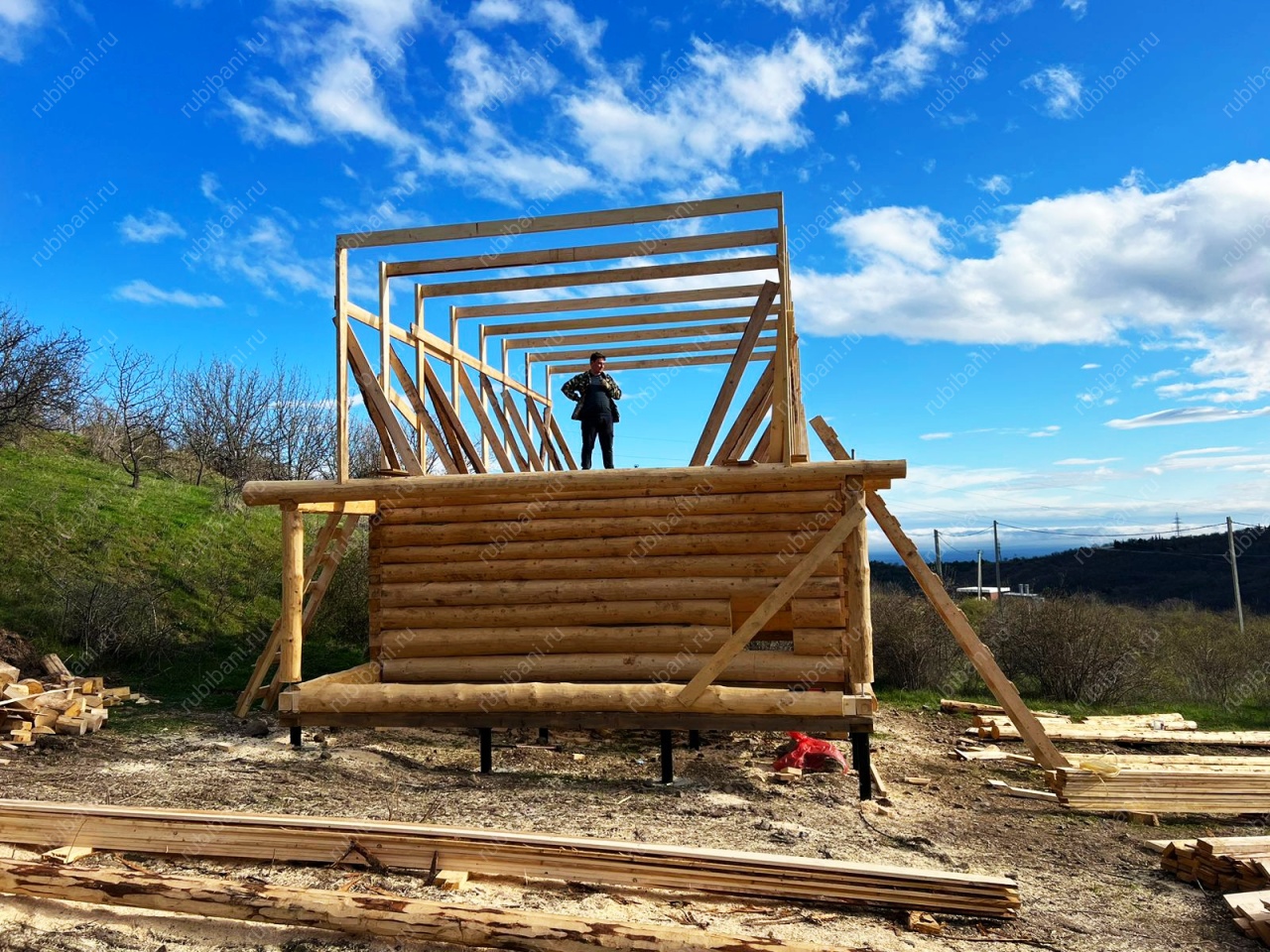 Сборка сруба 6х6 с мансардой. Крым, Алушта. — фото 18 Сборка сруба 6х6 с мансардой. Крым, Алушта. — фото 18